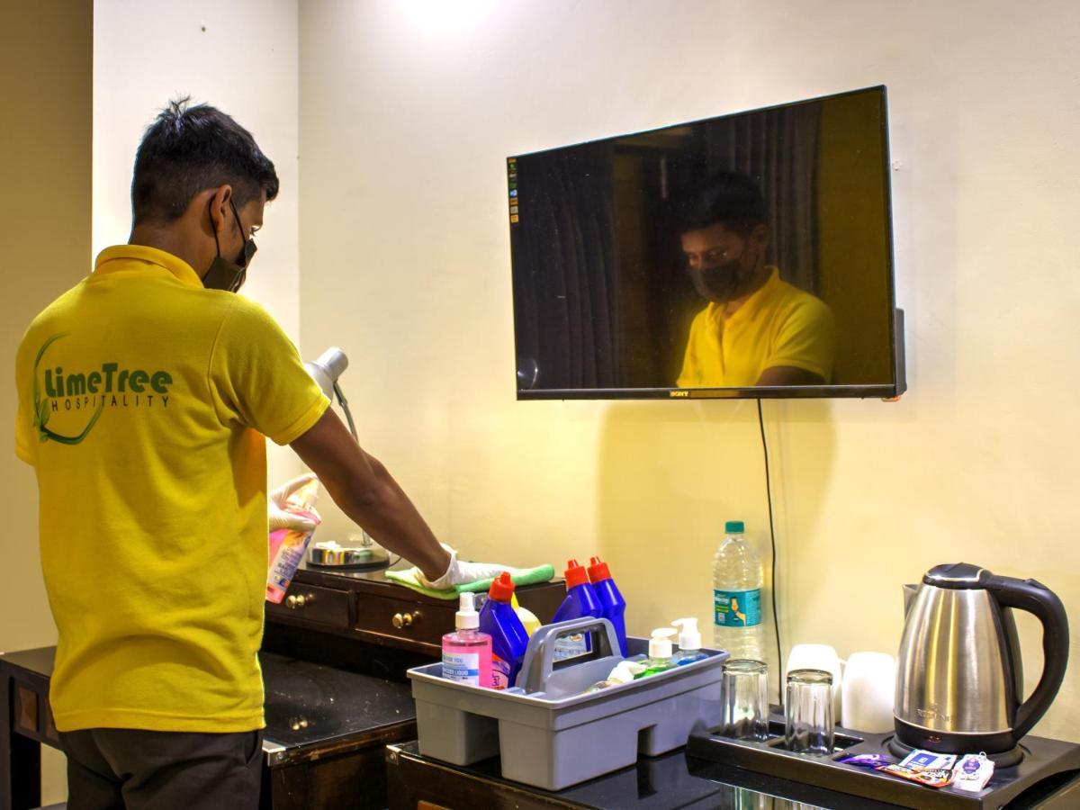 Lime Stays B&B Gk-2 At Greater Kailash Metro South Delhi Nearby Saket Select City New Delhi Buitenkant foto